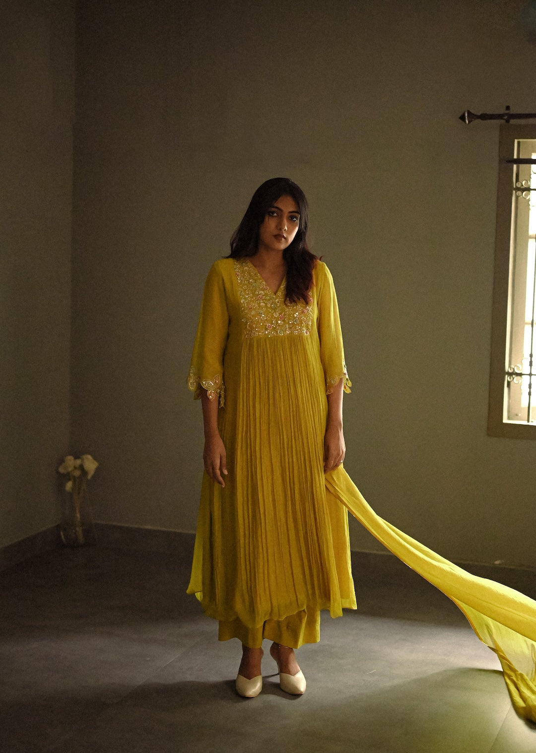 Yellow Scalloped Sleecs Kurta Set - Zuleiha