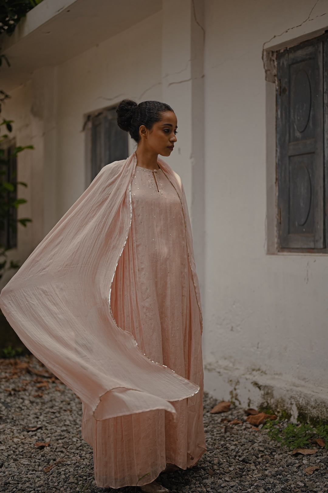 Powder Pink Zari Worked Kurta Set - Zuleiha