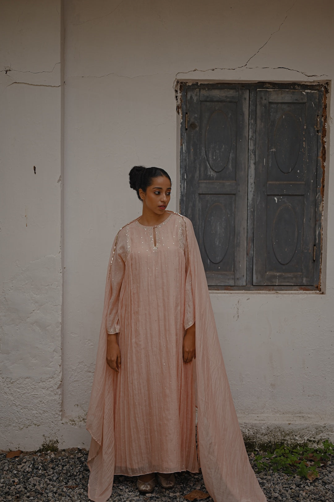 Powder Pink Zari Worked Kurta Set - Zuleiha