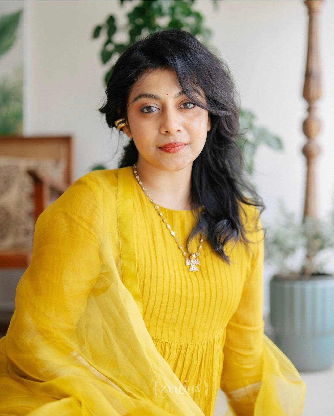 Shruthi Ramachandran in Zuleiha mustard yellow Kurti set