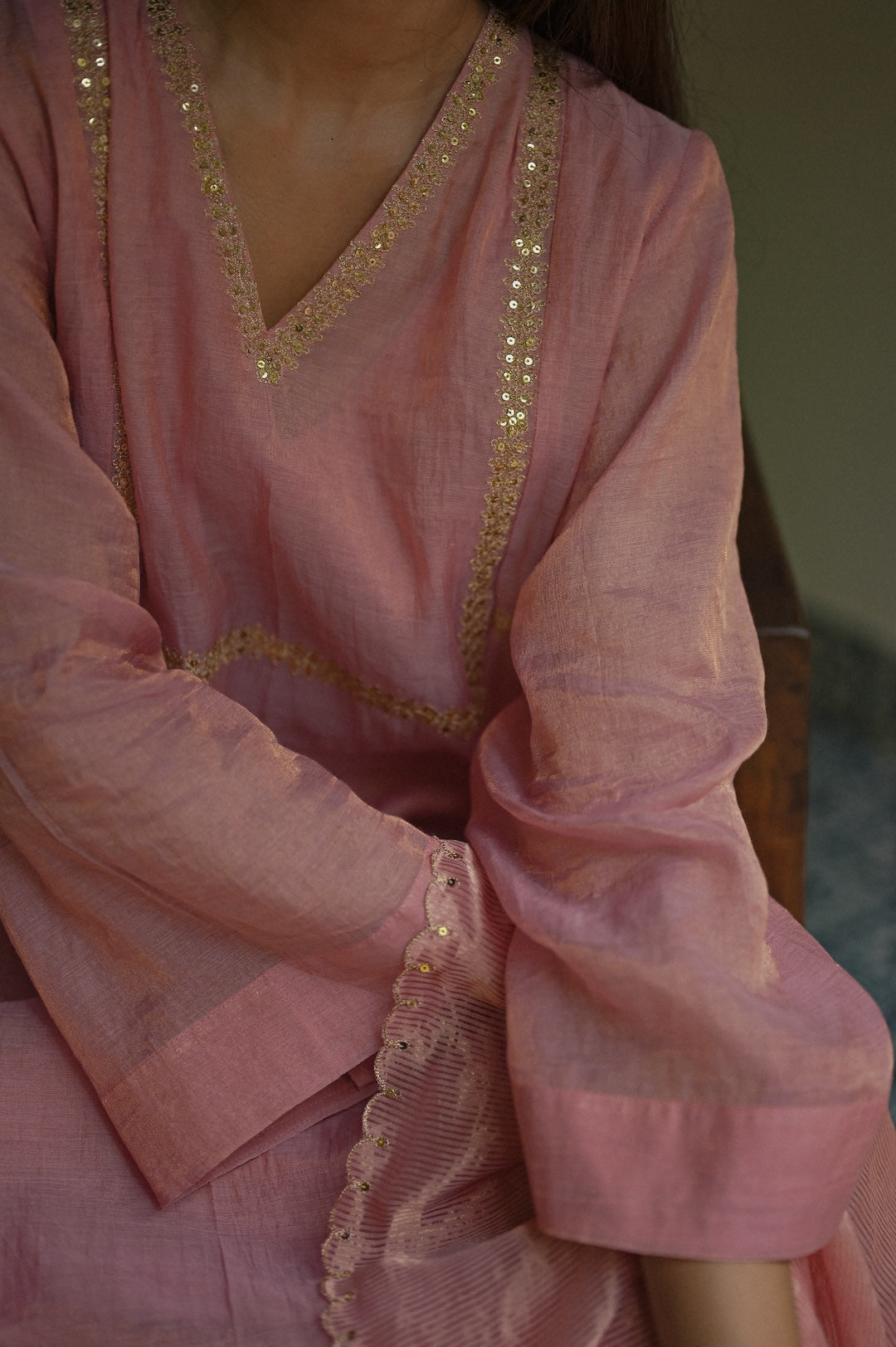 Soft Pink Chanderi Tissue Kurta Set - Zuleiha