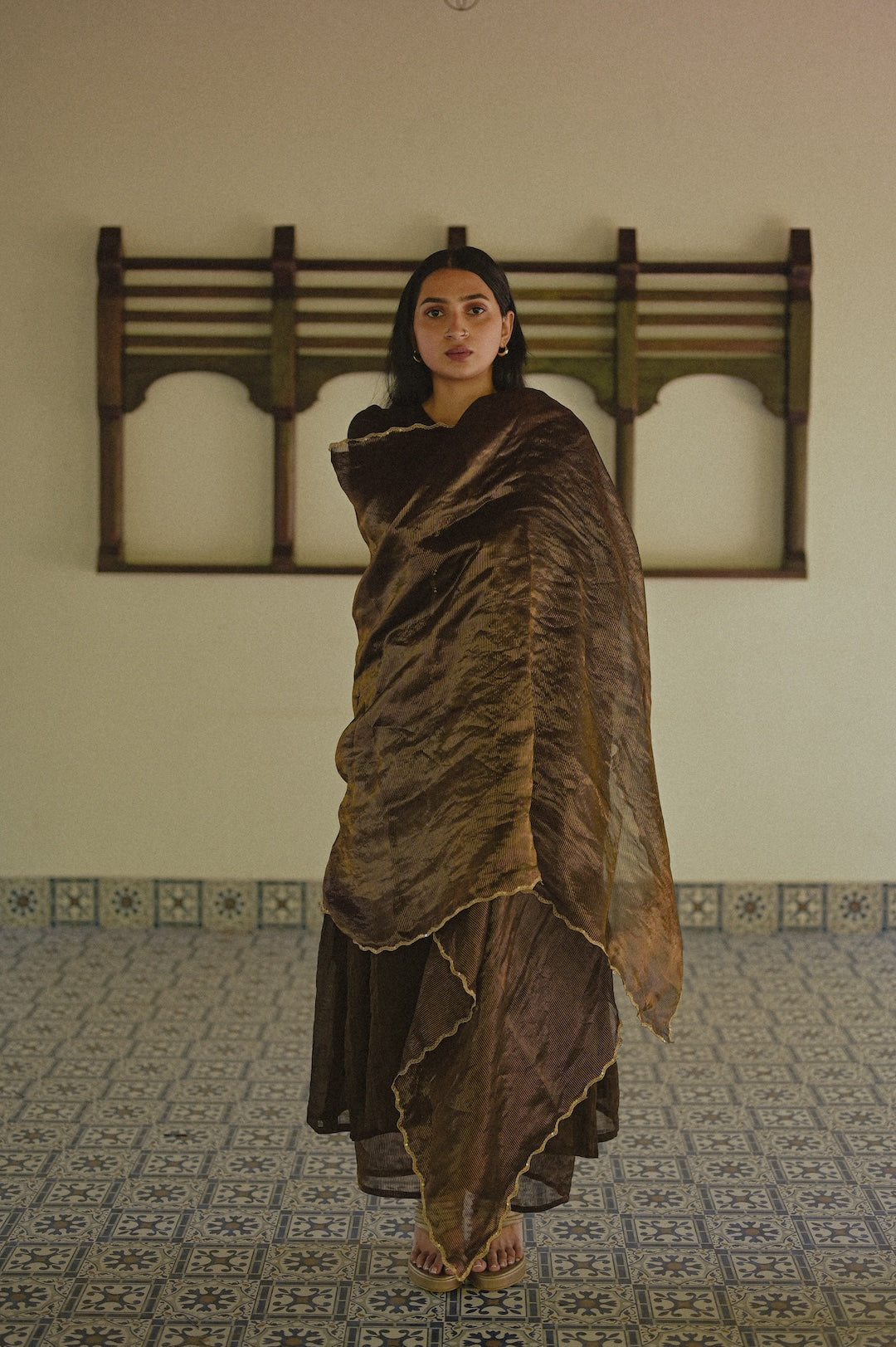Black Chanderi Tissue Kurta Set - Zuleiha
