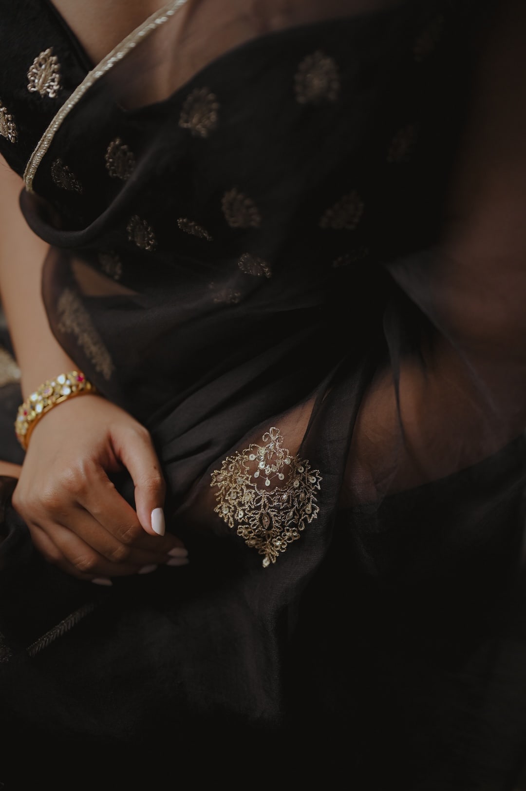 Begum Kara Saree - Zuleiha