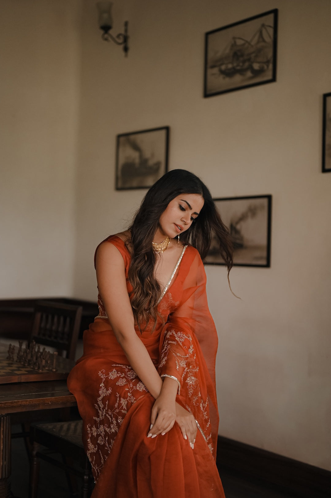 Begum Surkh Saree