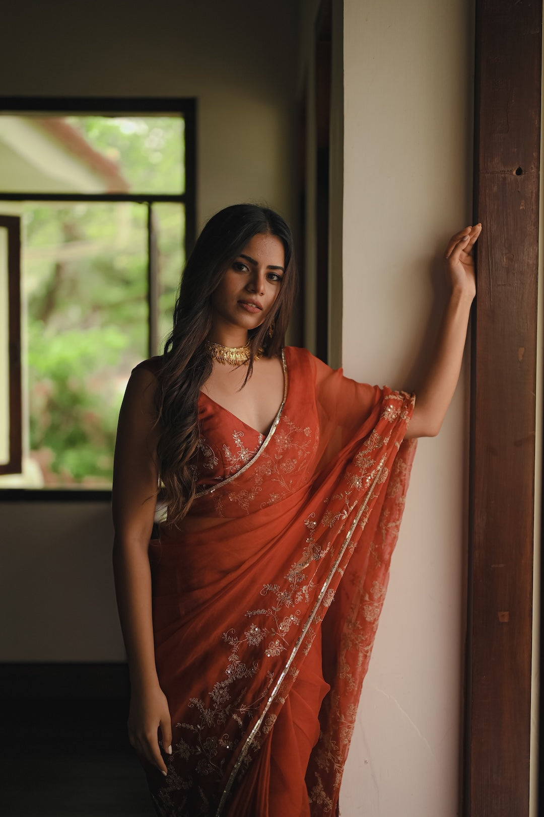 Begum Surkh Saree