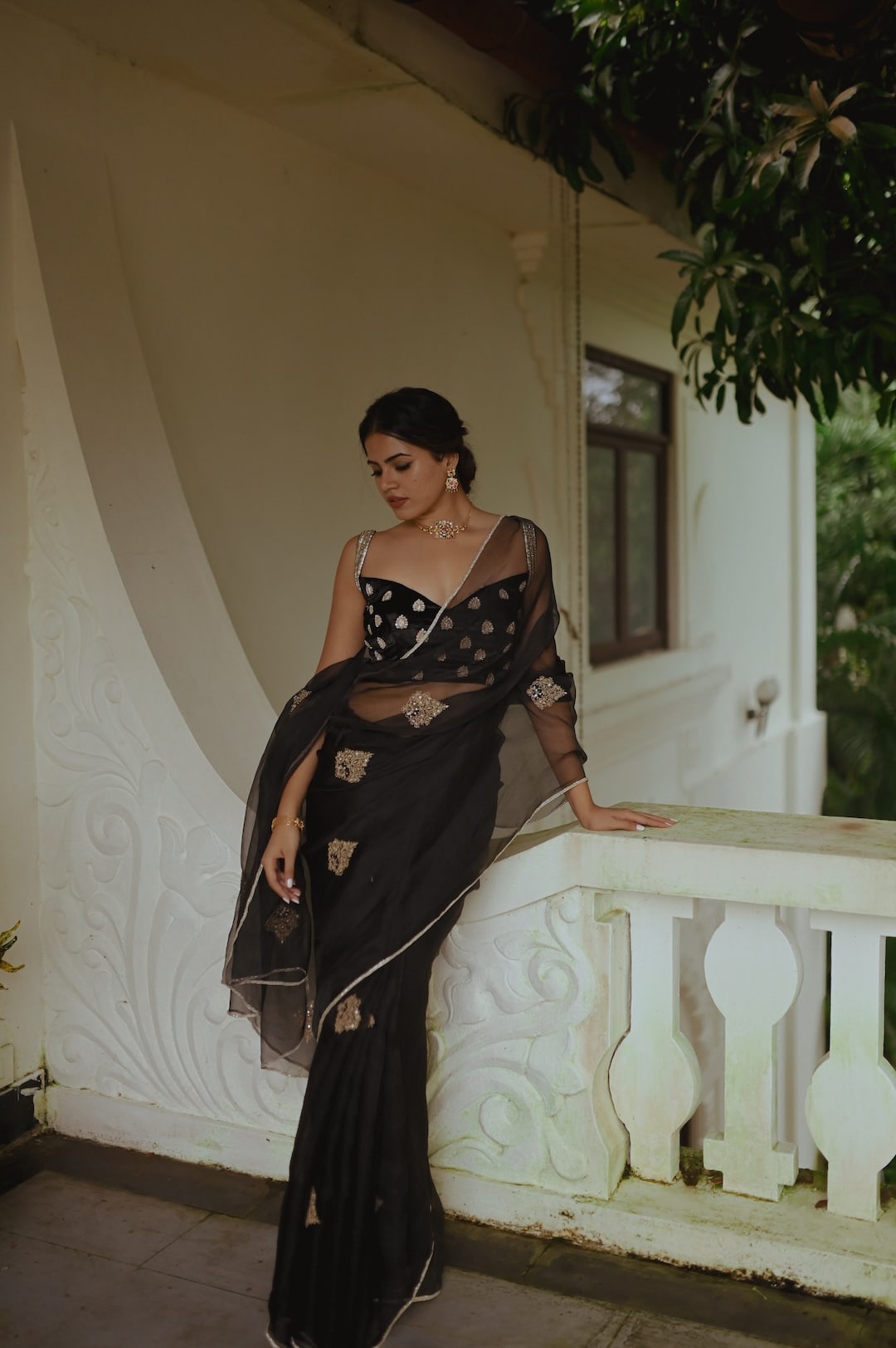 Begum Kara Saree - Zuleiha