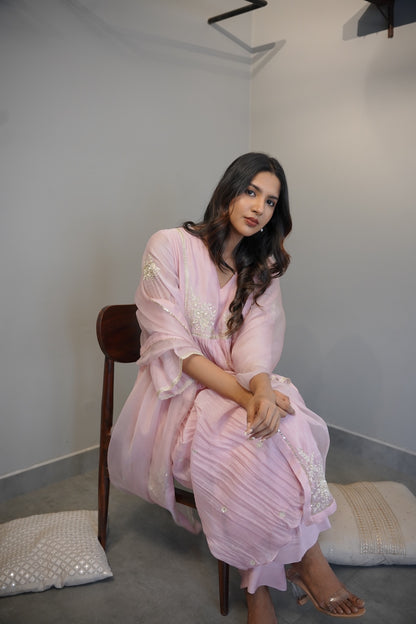 Baby Pink Chanderi And Organza Kurta Set - Zuleiha