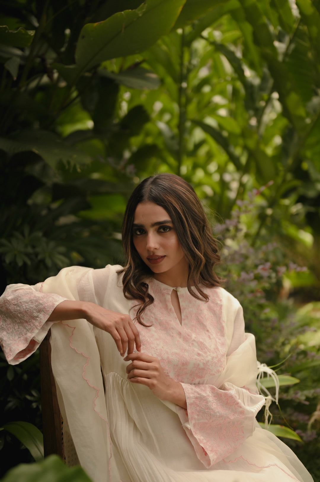 WildFlower Offwhite - Zuleiha