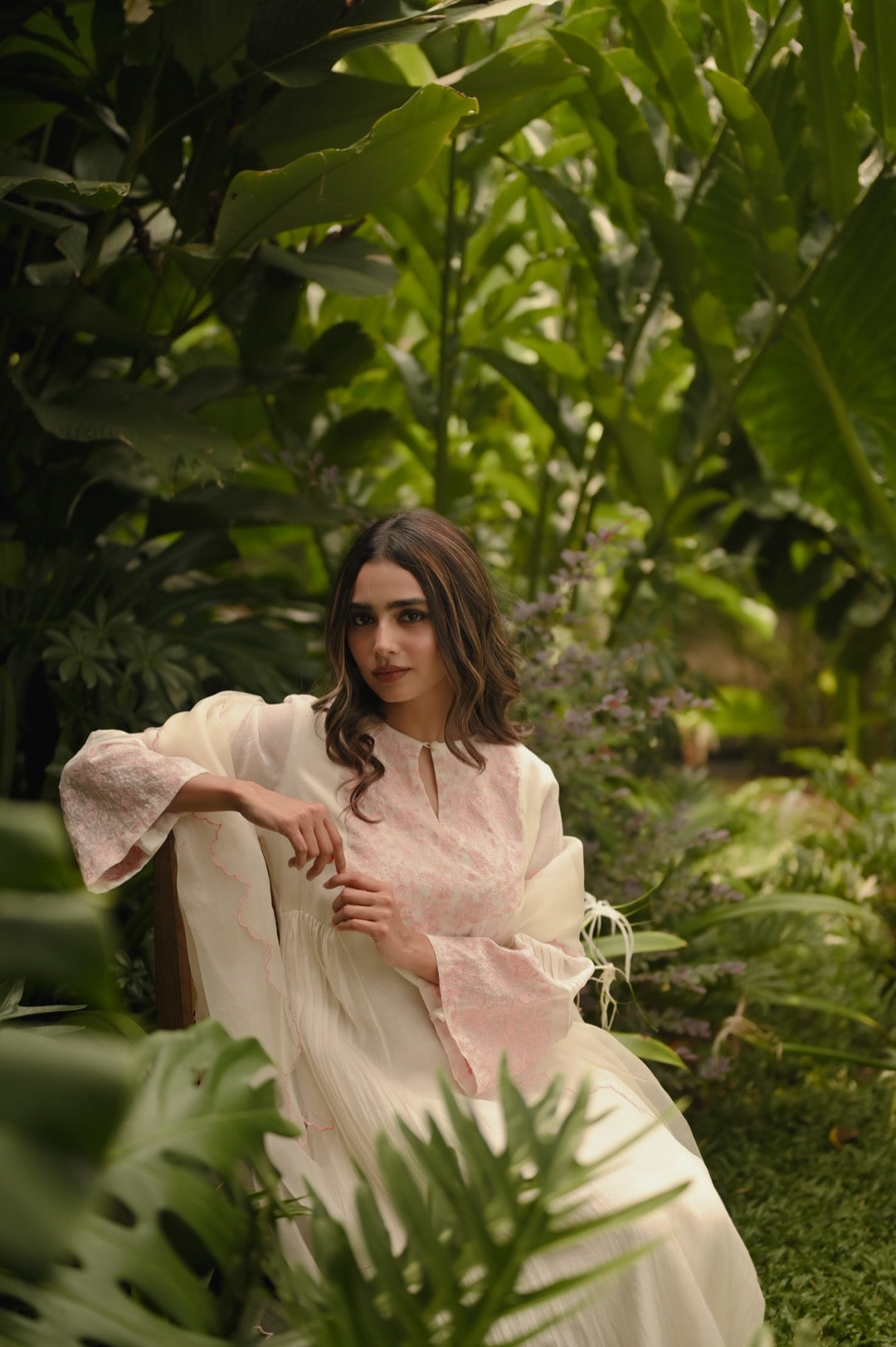 WildFlower Offwhite - Zuleiha