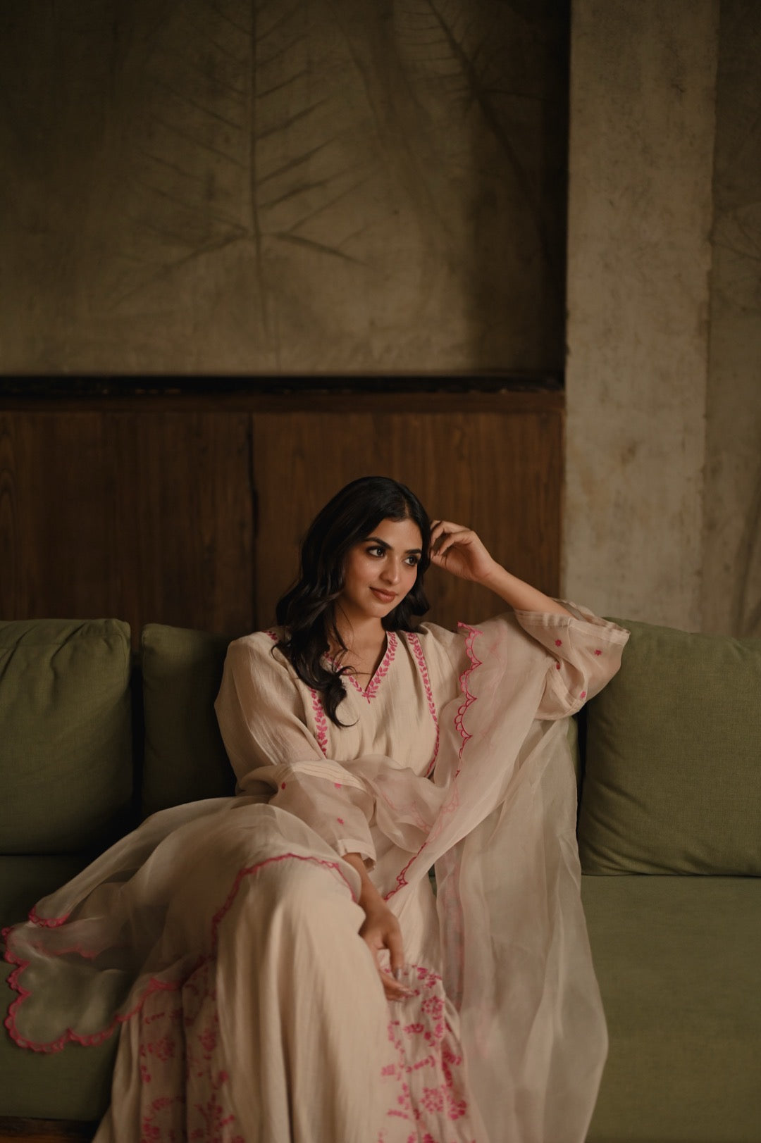 WildFlower Ivory and Pink - Zuleiha