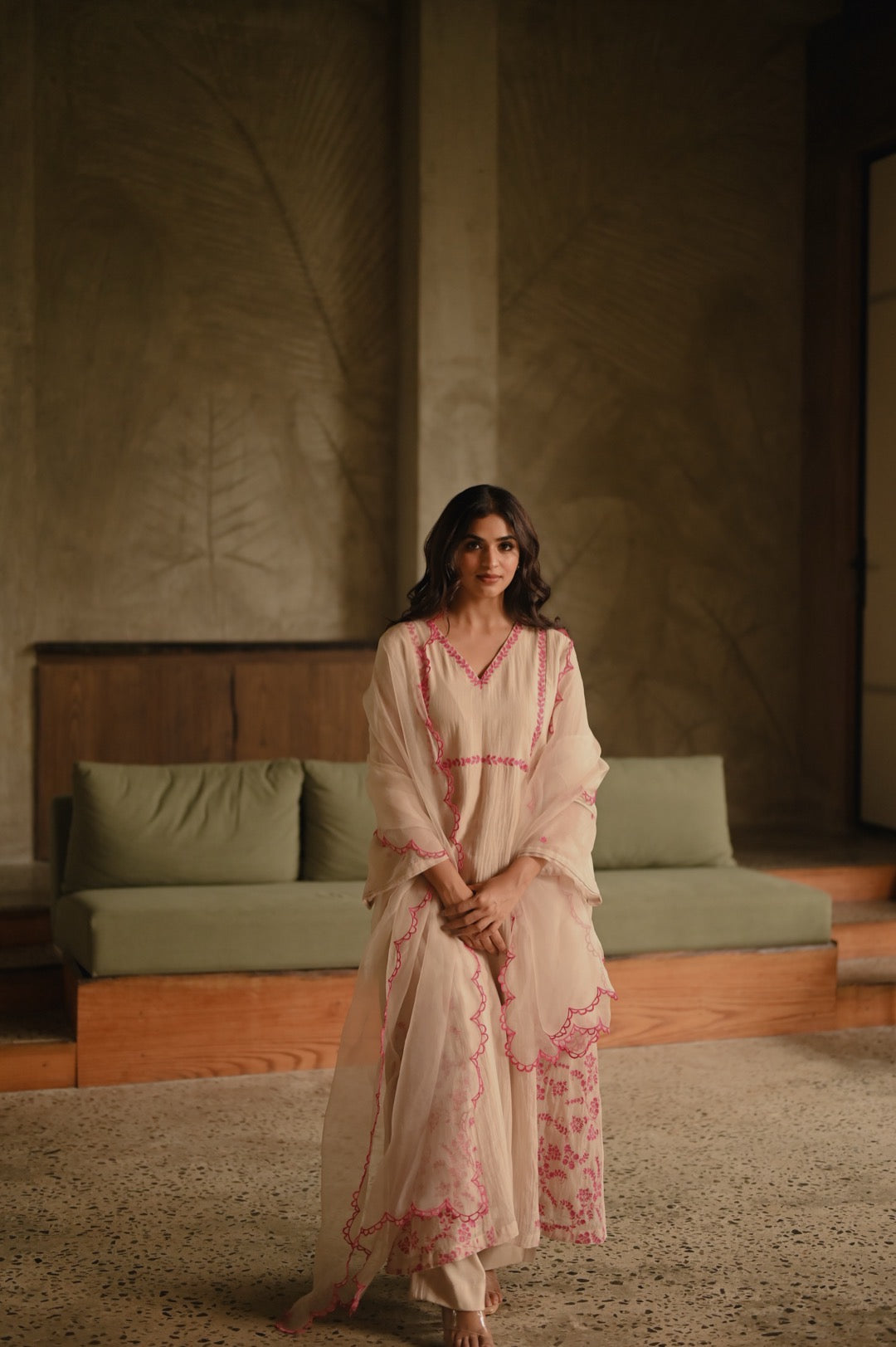 WildFlower Ivory and Pink - Zuleiha