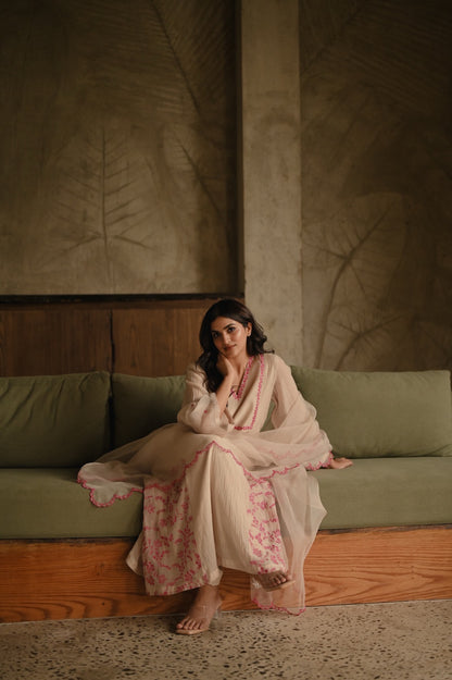 WildFlower Ivory and Pink - Zuleiha