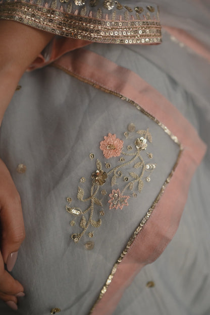 Roohi blue and peach set - Zuleiha