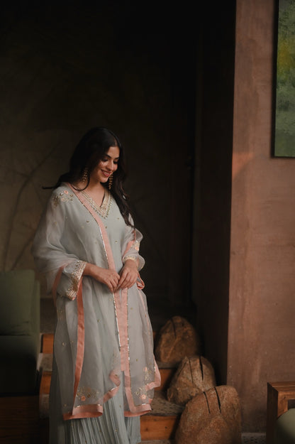 Roohi blue and peach set - Zuleiha