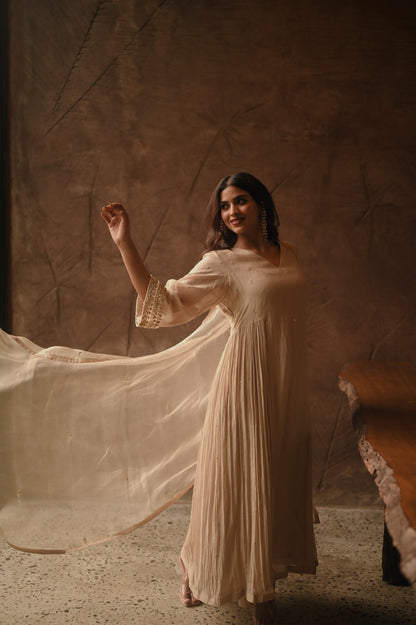 Roohi Ivory Set - Zuleiha