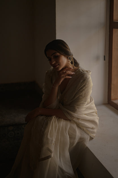 Ivory Organza Saree and Silk Blouse - Zuleiha