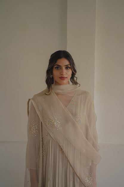 Ivory Chanderi and Organza kurta set - Zuleiha