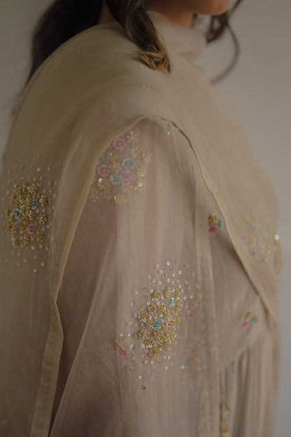 Ivory Chanderi and Organza kurta set - Zuleiha