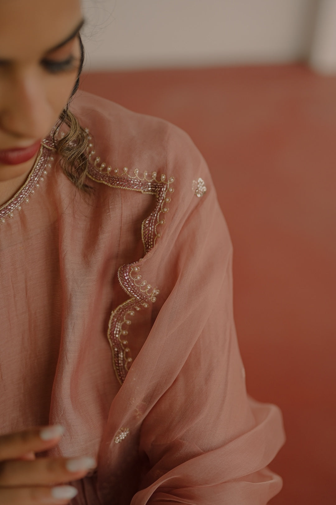 Mauve chanderi and Organza kurta set- Zuleiha