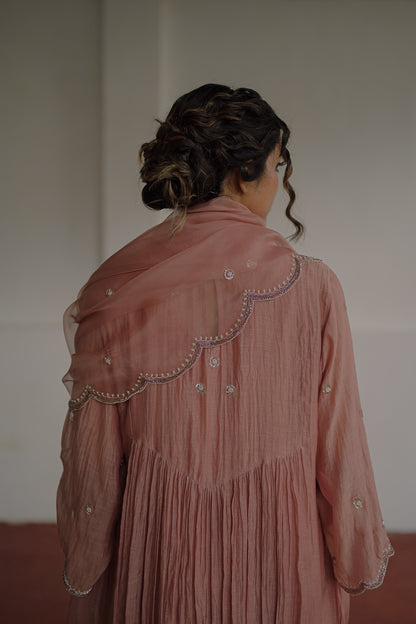 Mauve chanderi and Organza kurta set- Zuleiha