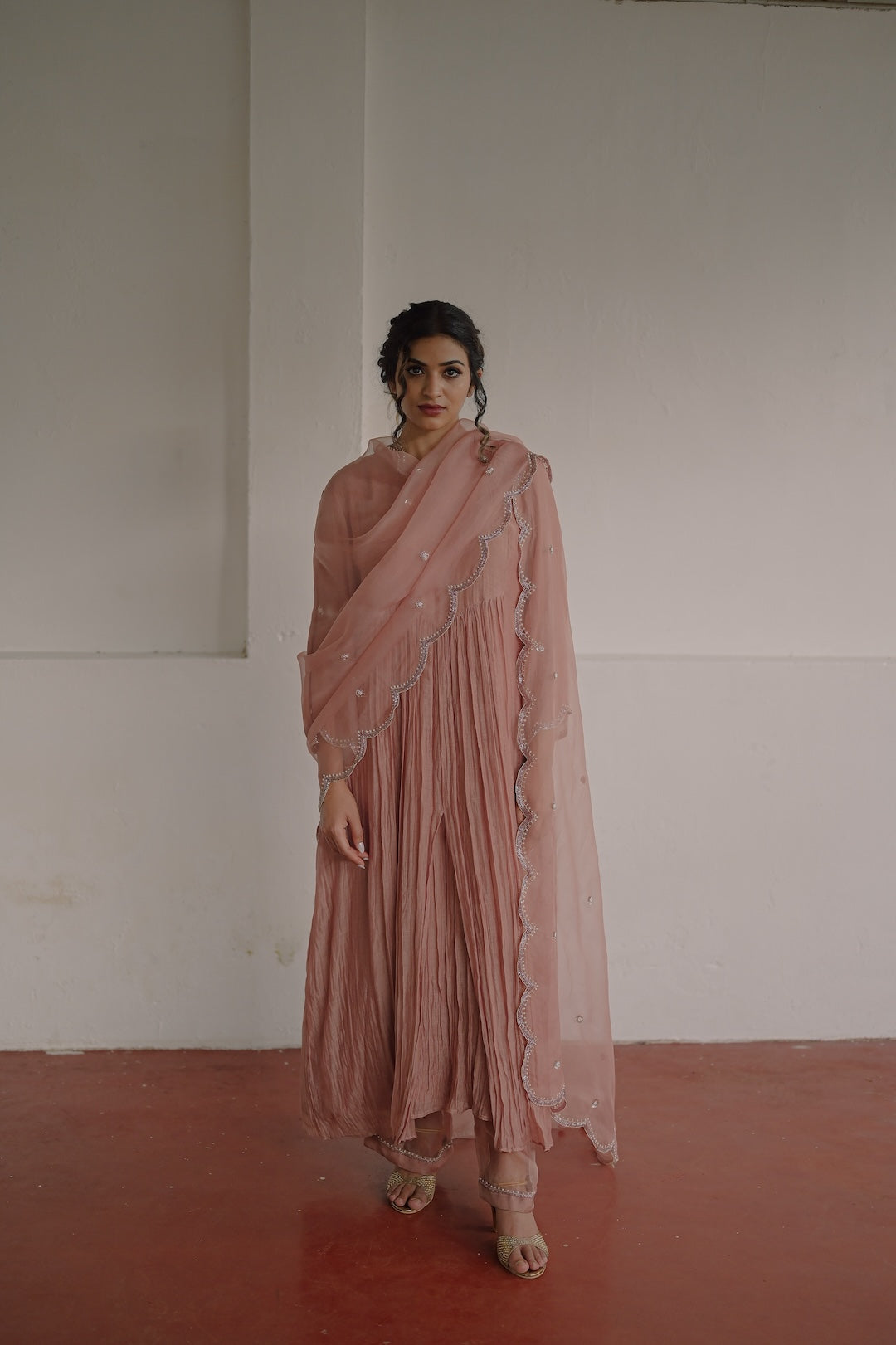 Mauve chanderi and Organza kurta set- Zuleiha