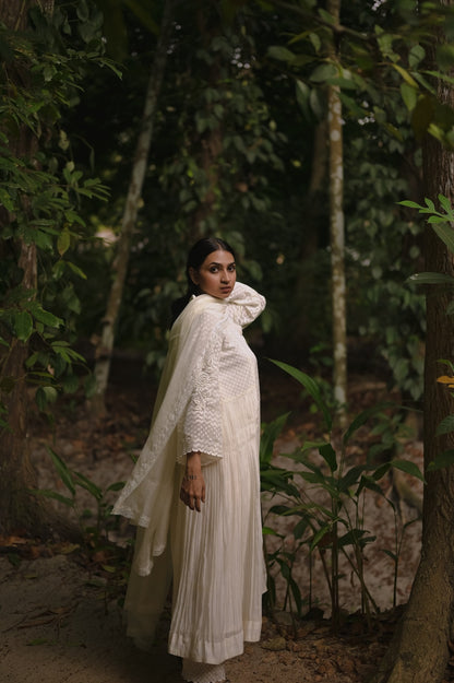 Ivory Self Chanderi  Kurta Set - Zuleiha