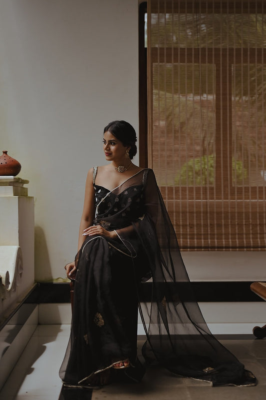 Begum Kara Saree - Zuleiha
