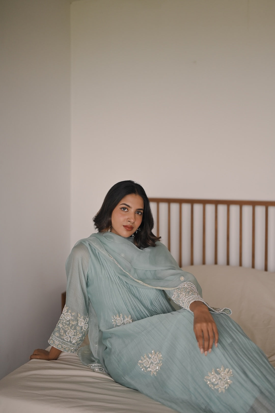 Sukoon Neel Set - Zuleiha