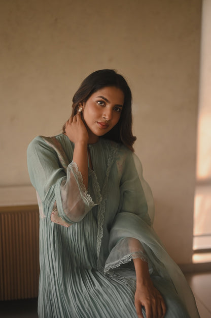 Sukoon Phool Set- Zuleiha