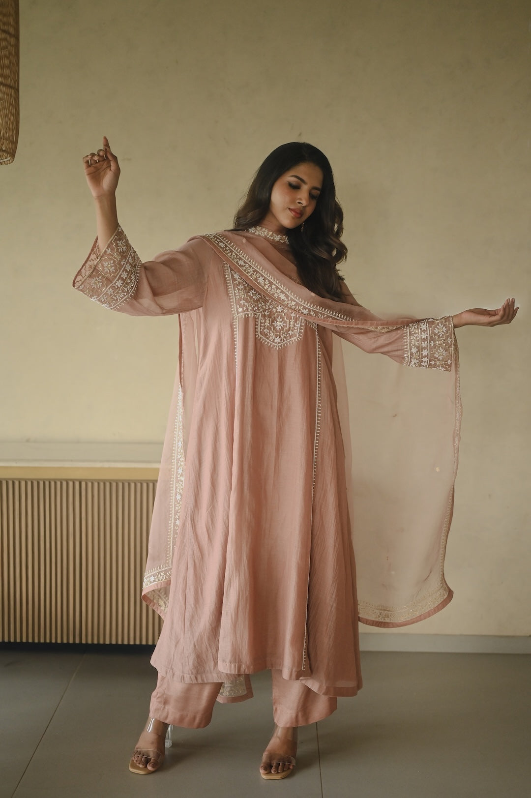 Sukoon Luxe Soft Gold Set - Zuleiha
