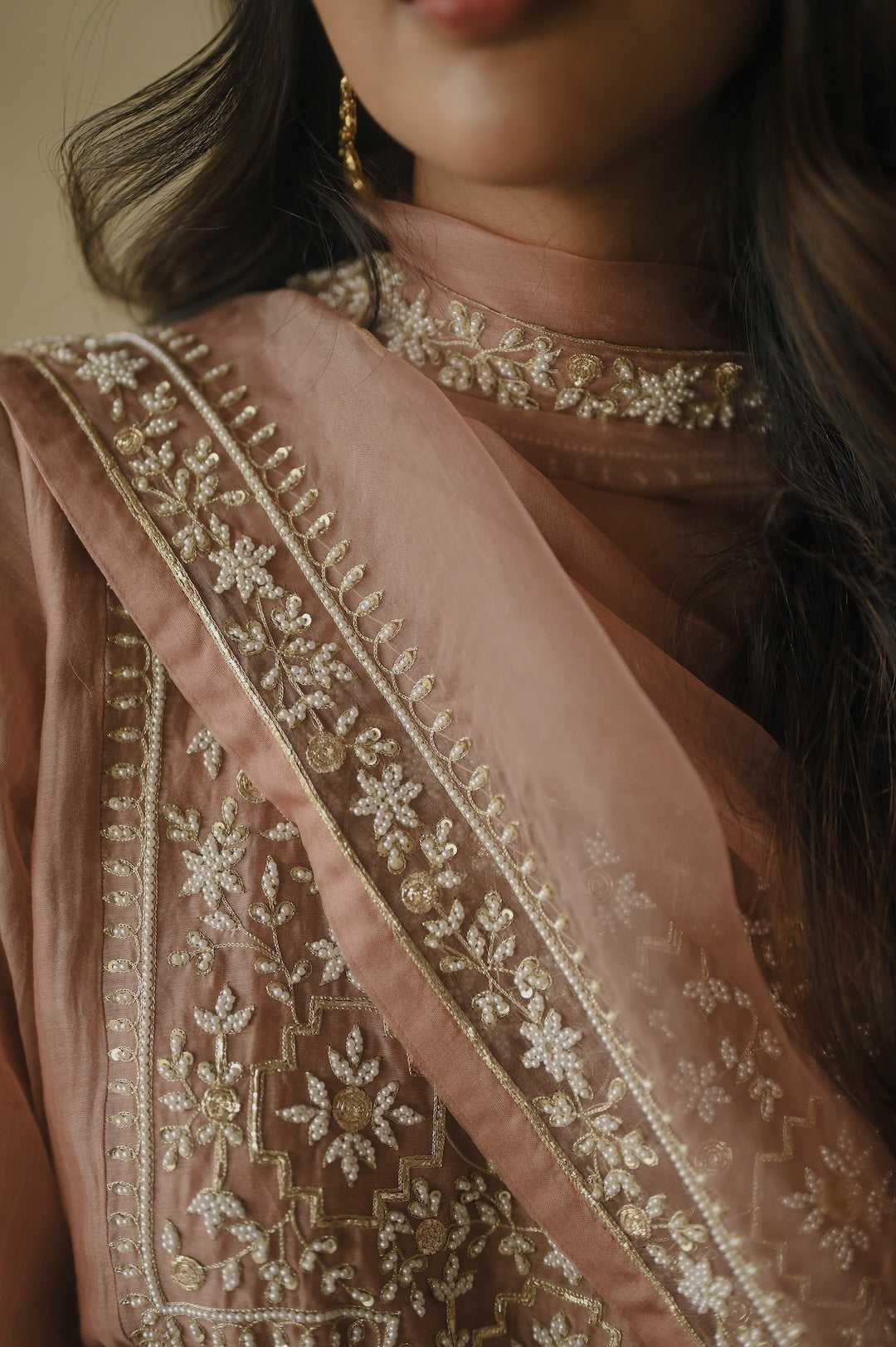 Sukoon Luxe Soft Gold Set - Zuleiha