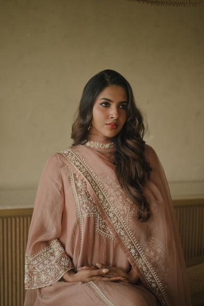 Sukoon Luxe Soft Gold Set - Zuleiha