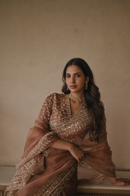 Sukoon Luxe Husn Saree - Zuleiha